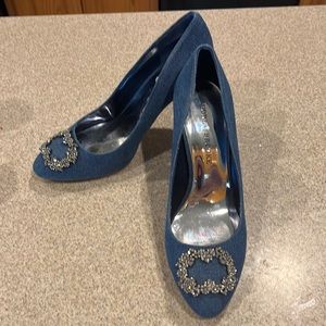 Denim heels with silver detail